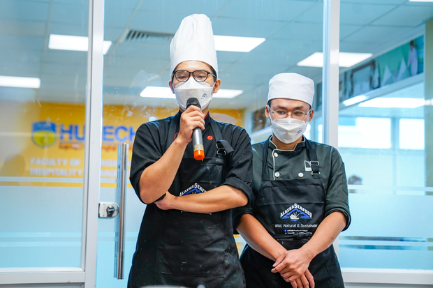 Sinh viên Du lịch - Nhà hàng - Khách sạn HUTECH trổ tài “master chef” với nguyên liệu hải sản Alaska 134