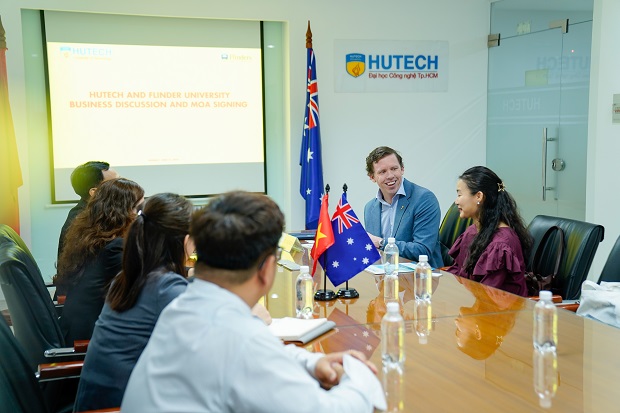 HUTECH cùng Đại học Flinders (Úc) ký MOU - Mang đến cơ hội học tập quốc tế cho sinh viên HUTECH 62