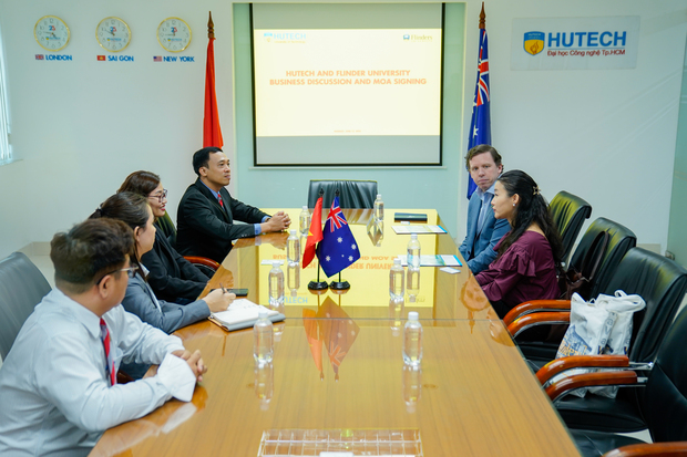 HUTECH cùng Đại học Flinders (Úc) ký MOU - Mang đến cơ hội học tập quốc tế cho sinh viên HUTECH 47