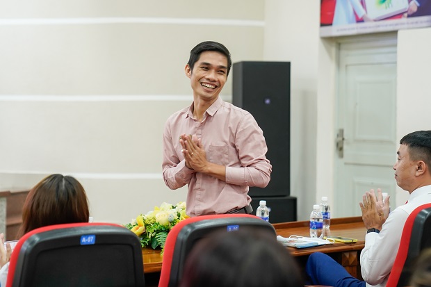 Viện Công nghệ Việt - Nhật (VJIT) tuyên dương sinh viên có thành tích xuất sắc trong học tập và phong trào 28