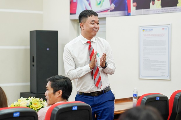 Viện Công nghệ Việt - Nhật (VJIT) tuyên dương sinh viên có thành tích xuất sắc trong học tập và phong trào 21