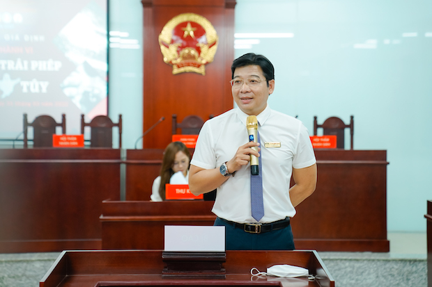 Sinh viên Khoa Luật thực hiện Phiên tòa giả định xét xử hành vi “Mua bán trái phép chất ma túy” 22