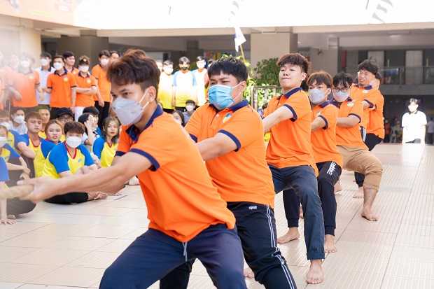 Ngắm loạt ảnh ngập tràn năng lượng tại Hội thao sinh viên Viện Công nghệ Việt - Hàn 37