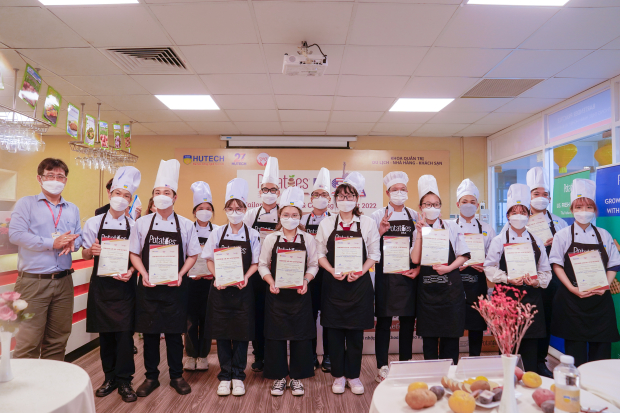 Chung kết HUTECH Young Chefs 2022: Sinh viên HUTECH trổ tài đưa ẩm thực Việt “gặp gỡ” khoai tây Hoa Kỳ 96