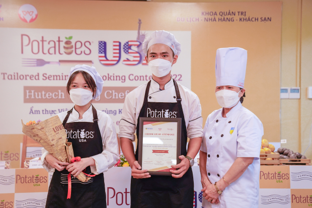 Chung kết HUTECH Young Chefs 2022: Sinh viên HUTECH trổ tài đưa ẩm thực Việt “gặp gỡ” khoai tây Hoa Kỳ 168
