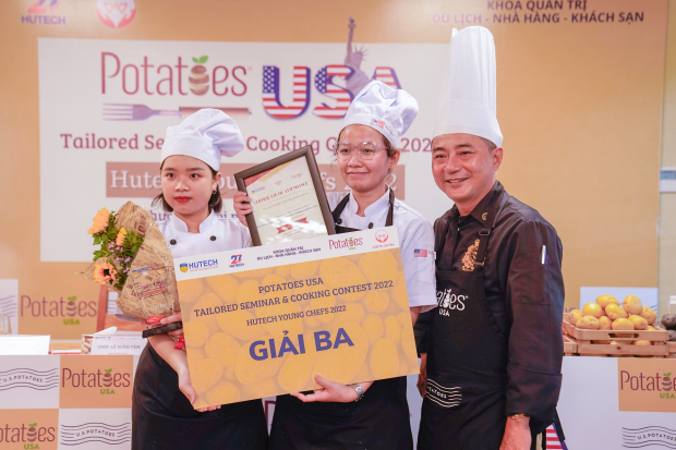 Chung kết HUTECH Young Chefs 2022: Sinh viên HUTECH trổ tài đưa ẩm thực Việt “gặp gỡ” khoai tây Hoa Kỳ 162