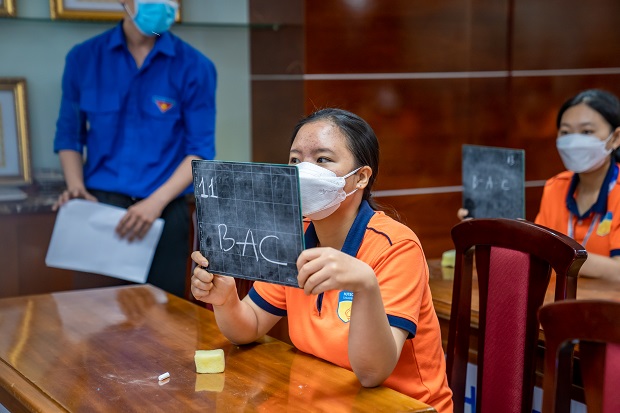 Sinh viên K21 giành chiến thắng cuộc thi Rung chuông vàng 2022 74