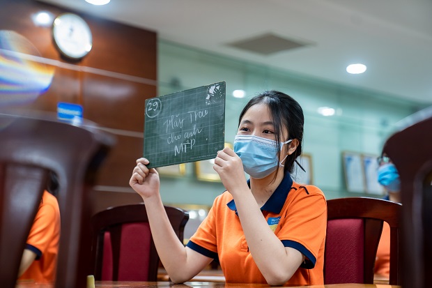 Sinh viên K21 giành chiến thắng cuộc thi Rung chuông vàng 2022 72