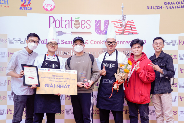 Chung kết HUTECH Young Chefs 2022: Sinh viên HUTECH trổ tài đưa ẩm thực Việt “gặp gỡ” khoai tây Hoa Kỳ 246