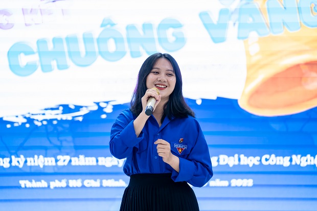 Sinh viên K21 giành chiến thắng cuộc thi Rung chuông vàng 2022 124