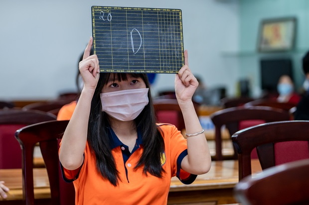 Sinh viên K21 giành chiến thắng cuộc thi Rung chuông vàng 2022 109