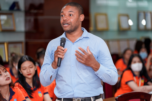 Sinh viên Cergy Paris - HUTECH khám phá văn hóa ẩm thực cùng chuyên gia từ Brazil 74