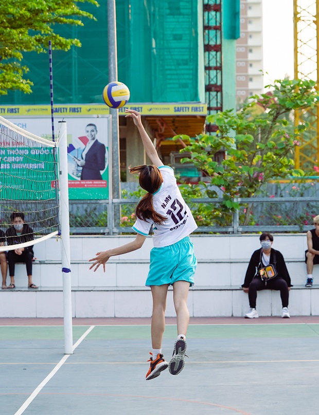 ​Giải Thể thao Chào đón Tân sinh viên - NEWBIES vô địch Bóng chuyền nữ, nhiều tài năng chính thức lộ diện 70