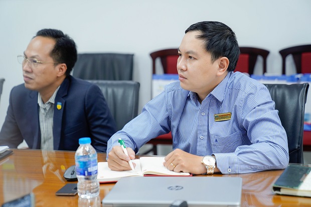 Khoa Tài chính - Thương mại trao đổi hợp tác cùng Hiệp hội Thương mại điện tử Việt Nam 10