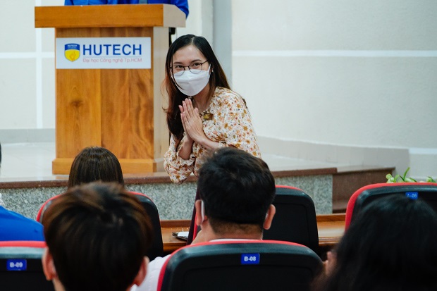 HUTECH trang trọng kỷ niệm 91 năm thành lập Đoàn TNCS Hồ Chí Minh và tổ chức đối thoại với Đoàn viên sinh viên 30
