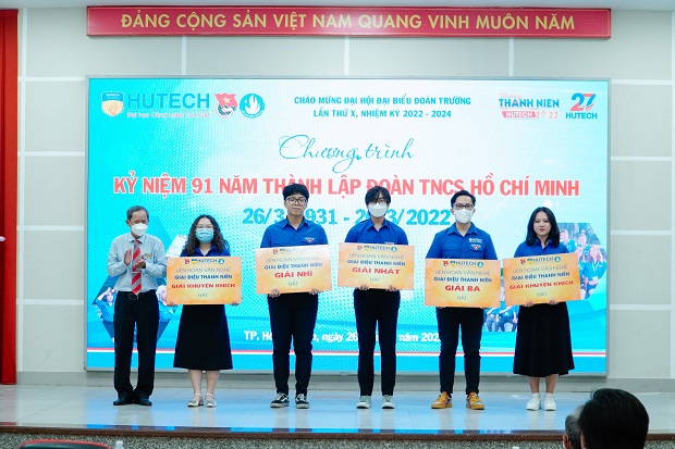 HUTECH trang trọng kỷ niệm 91 năm thành lập Đoàn TNCS Hồ Chí Minh và tổ chức đối thoại với Đoàn viên sinh viên 161