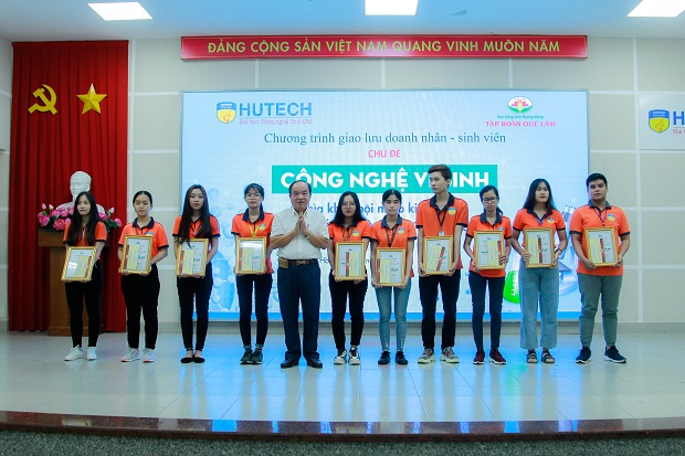 Chủ tịch Tập đoàn Quế Lâm truyền cảm hứng làm nông nghiệp sạch cho sinh viên HUTECH 64