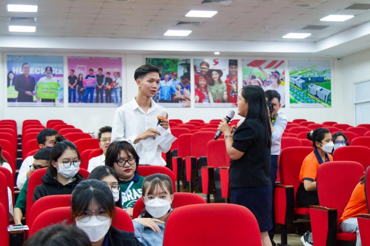 “Thực tập sinh 1Step 2022”: Cơ hội thực tập tại SCB cho sinh viên Khoa Tài chính - Thương mại 94