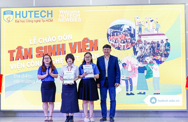 Hành trình khám phá xứ sở Kim chi của sinh viên Viện Công nghệ Việt - Hàn chính thức bắt đầu! 69