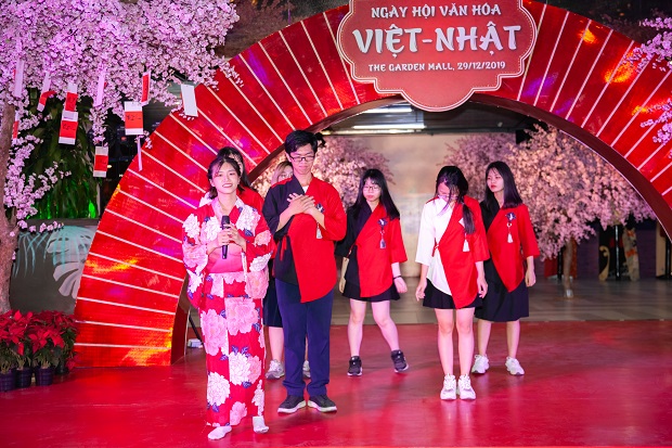 Sắc đào HUTECH rực rỡ tại Ngày hội Văn hóa Việt - Nhật 2019 41