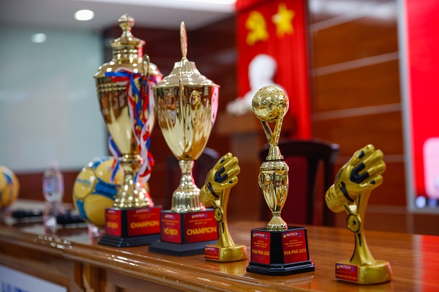 22 đội bóng sẽ tranh cúp vô địch Giải Futsal Sinh viên HUTECH mở rộng lần 4 - 2020 56