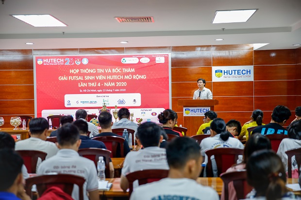 22 đội bóng sẽ tranh cúp vô địch Giải Futsal Sinh viên HUTECH mở rộng lần 4 - 2020 29