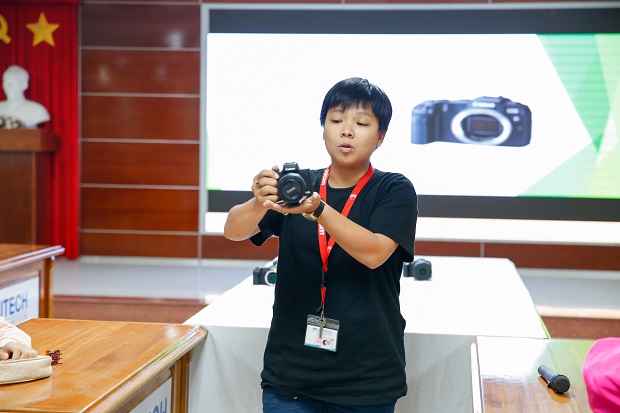 Sinh viên HUTECH trải nghiệm các phong cách nhiếp ảnh bằng thiết bị Canon hiện đại 74