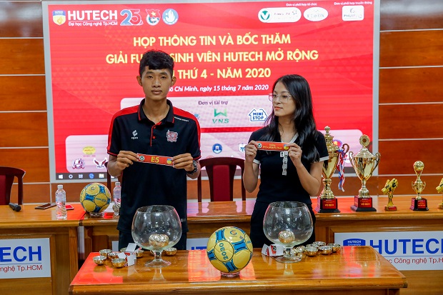 22 đội bóng sẽ tranh cúp vô địch Giải Futsal Sinh viên HUTECH mở rộng lần 4 - 2020 82