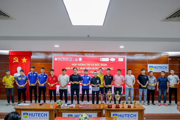 22 đội bóng sẽ tranh cúp vô địch Giải Futsal Sinh viên HUTECH mở rộng lần 4 - 2020 92
