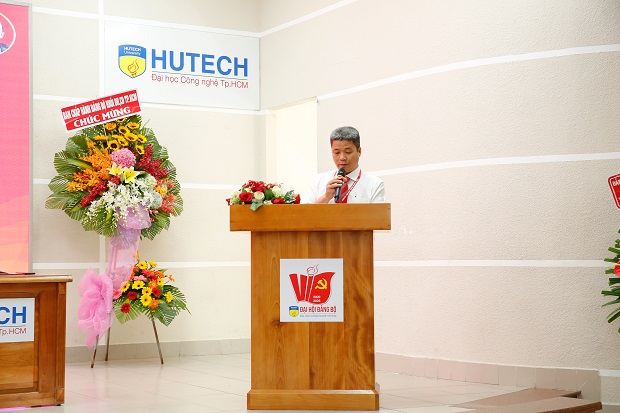 HUTECH tổ chức thành công Đại hội Đảng bộ lần thứ VI, nhiệm kỳ 2020-2025 75
