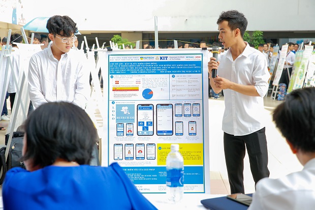 Sinh viên VJIT ra mắt các dự án “Bảo vệ sức khỏe cộng đồng” tại Phiên công bố Poster - PD2 122