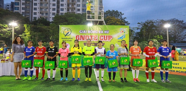 HUTECH tranh tài tại Giải bóng đá nữ Gnote Cup lần VIII năm 2019 12