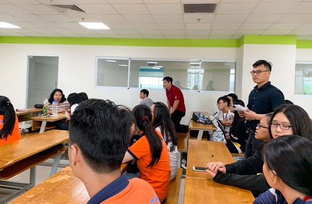 Sinh viên HUTECH tìm hiểu thực trạng bệnh dịch trên thị trường thực phẩm Việt Nam và thế giới 32