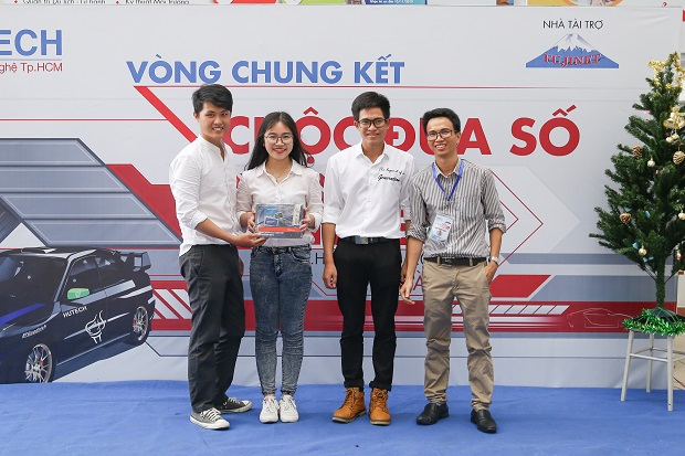 Lộ diện 08 đội thi xuất sắc sẽ đại diện HUTECH tham dự cuộc đua số “Xe tự hành” FPT 2019 - 2020 62