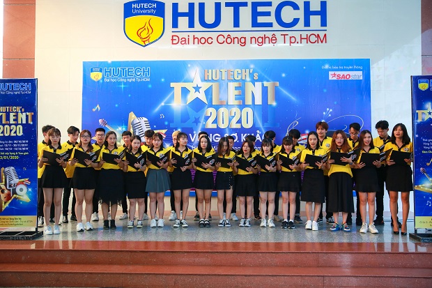 [Tiin] - Nữ sinh hát giọng nam hứa hẹn cực “hot” tại Chung kết HUTECH’s Talent 2020 48