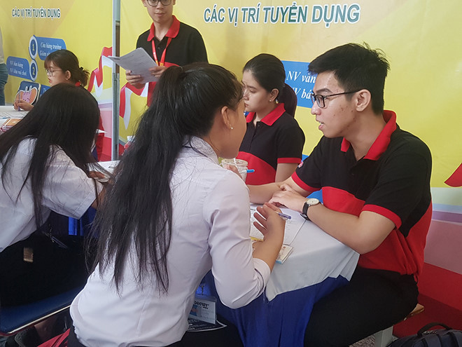 Làm thêm dịp tết, lương được nhân 3 7