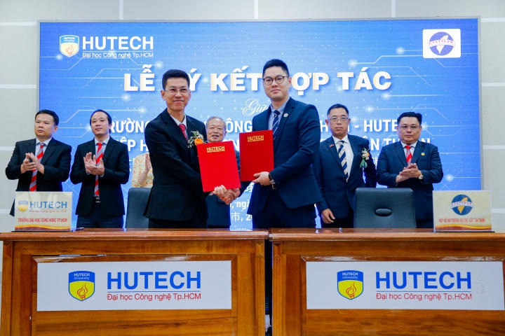 HUTECH tiến hành ký kết hợp tác với 03 doanh nghiệp tại buổi lễ HUTECH 1