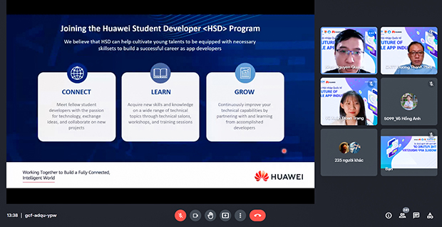 Chuyên gia từ Huawei cùng sinh viên HUTECH khám phá tương lai ngành phát triển phần mềm di động 190