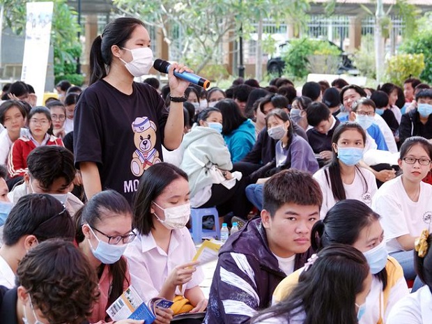 Số học sinh đăng ký xét tuyển đại học bằng học bạ tăng vọt 8