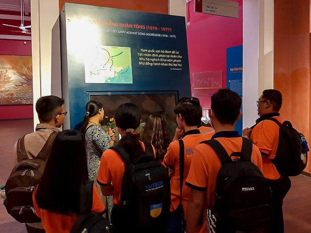 Sinh viên Việt Nam học HUTECH trải nghiệm hành trình văn hóa Việt Nam 39
