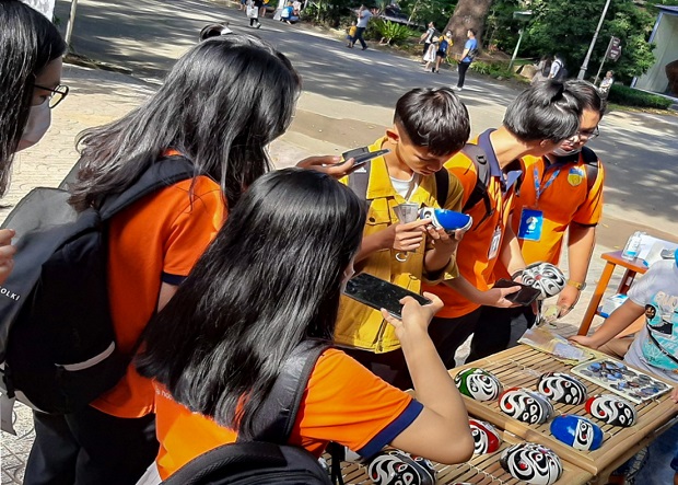 Sinh viên Việt Nam học HUTECH trải nghiệm hành trình văn hóa Việt Nam 14