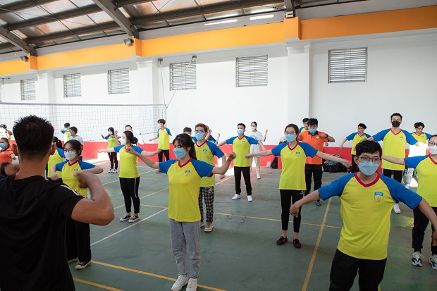 Hôm nay, sinh viên HUTECH chính thức bắt đầu học kỳ “bình thường mới” tại Trường 124