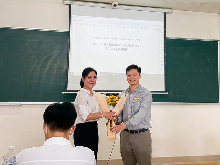 Cty TNHH NEC Việt Nam triển khai khóa học NEC VN thường niên cho sinh viên VJIT từ 29/9 17