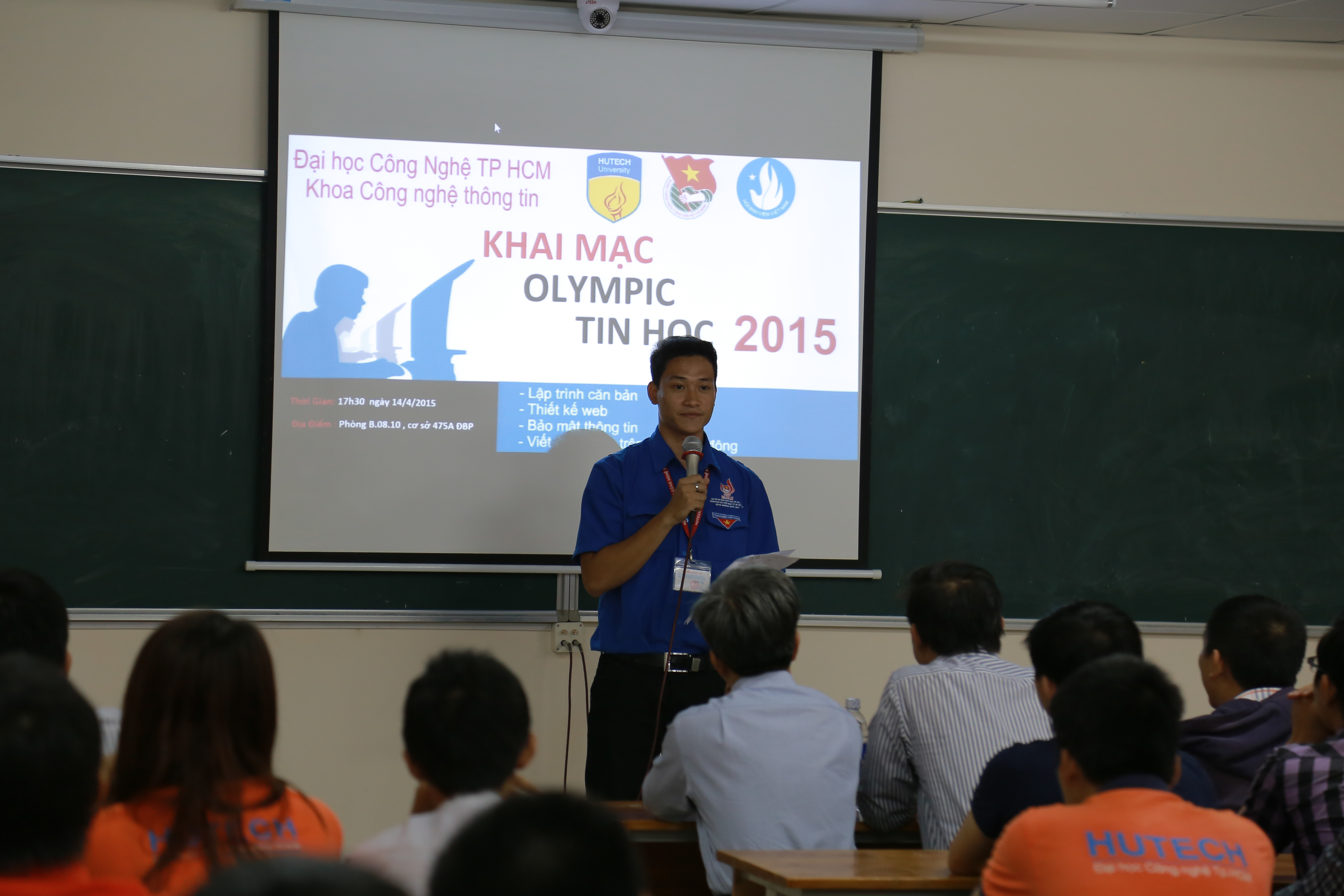Sinh viên Hutech háo hức đón đợi cuộc thi Olympic Tin học 2016 8