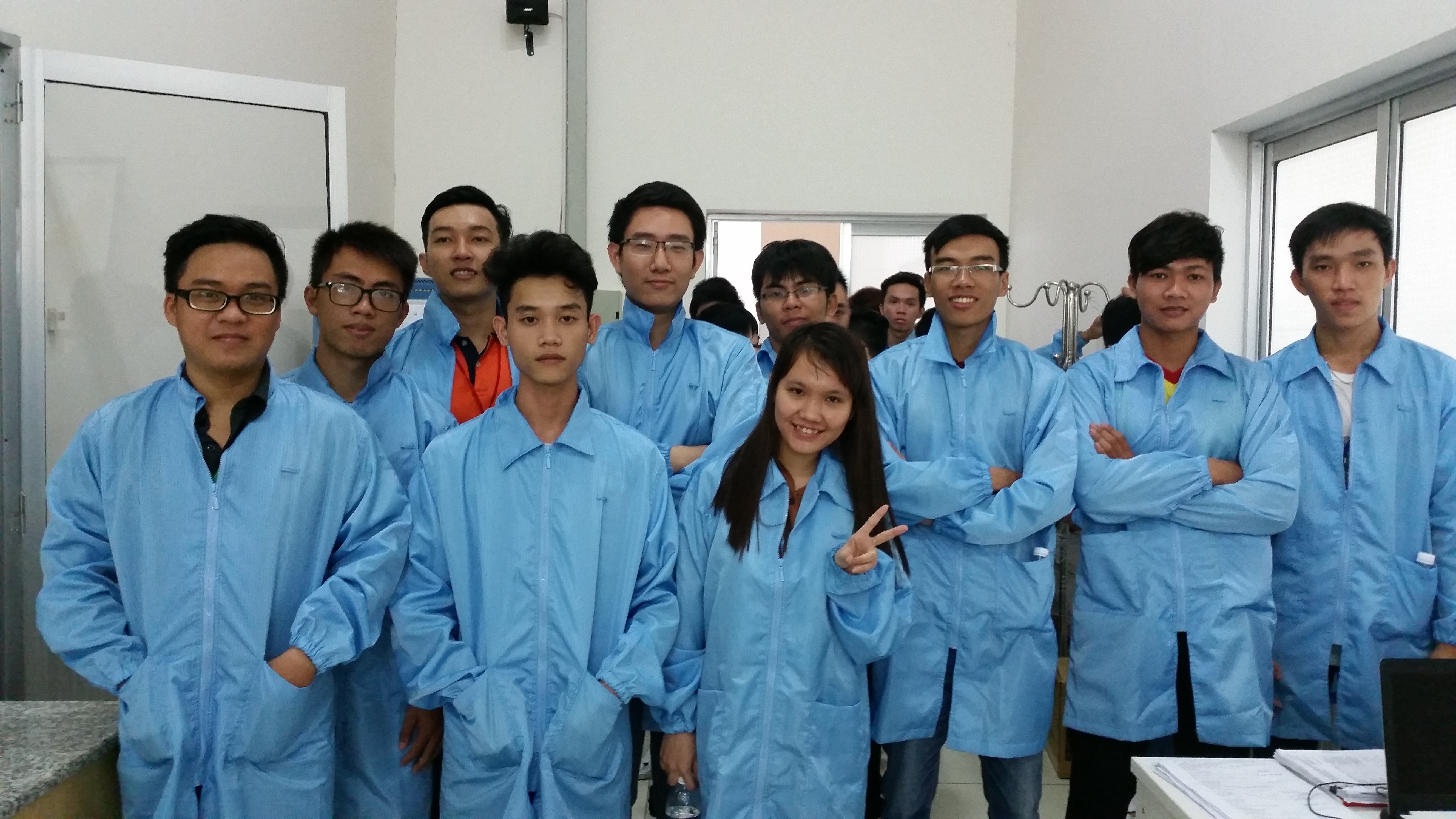 Sinh viên khoa Cơ Điện- Điện tử HUTECH hào hứng trong chuyến tham quan thực tế 22