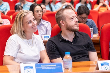 Lời gửi gắm từ Đan Mạch: "Điều dưỡng HUTECH - Từ trái tim đến trí tuệ toàn cầu" 47