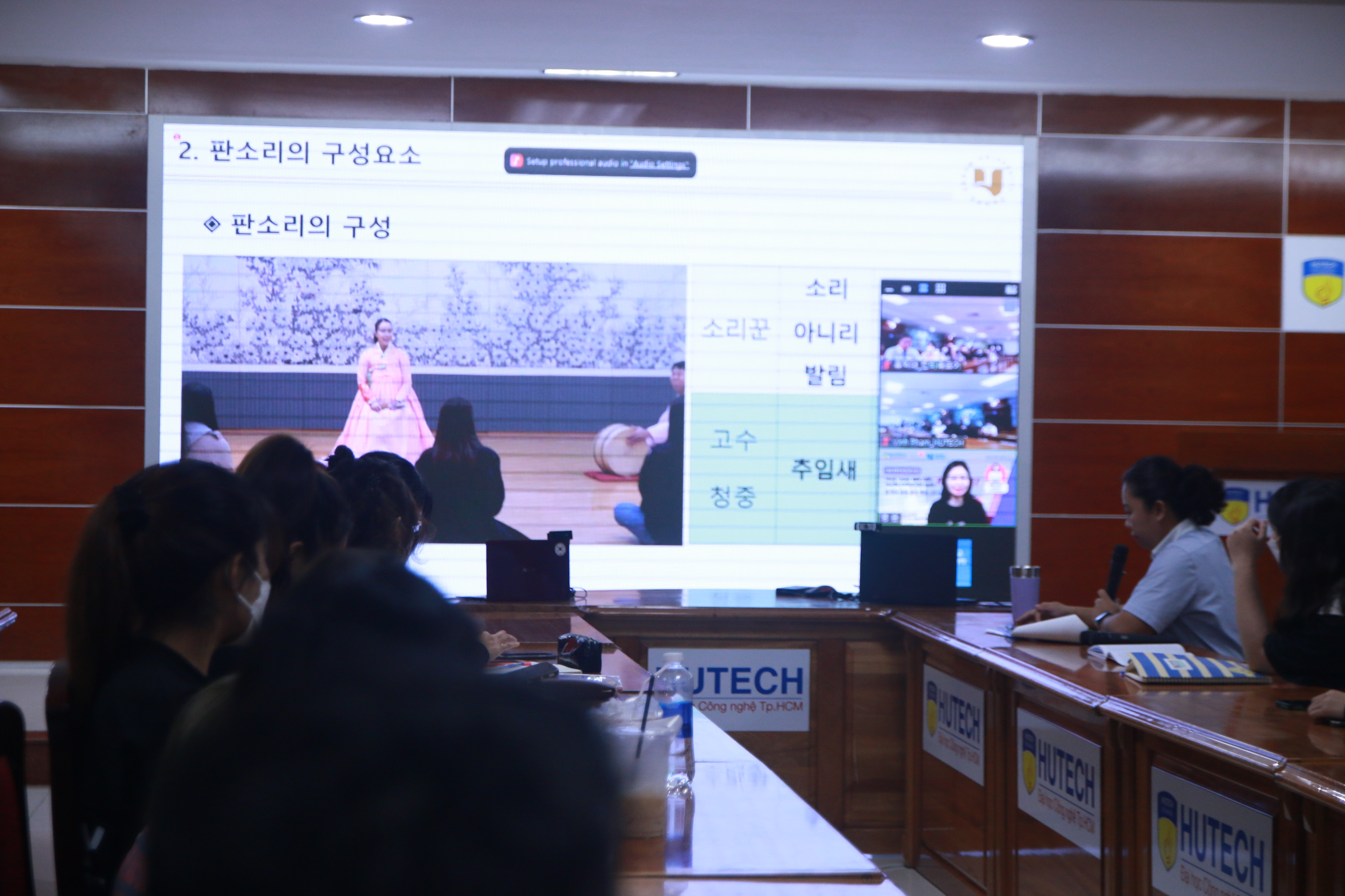 Sinh viên Khoa Hàn Quốc học tham gia tọa đàm khoa học “Nghệ thuật truyền thống PANSORI” 20