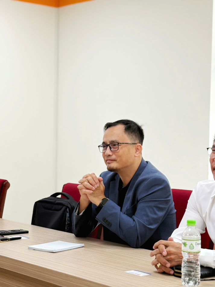 Khoa Luật HUTECH làm việc với tổ chức LIF Vietnam Chapter (LVC) – Hướng đến ký kết MOU trong thời gian tới! 26