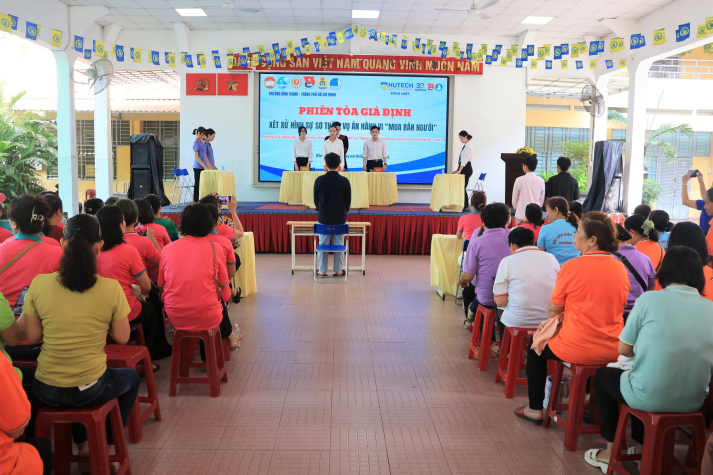 Khoa Luật - HUTECH tổ chức hoạt động phiên tòa giả định ấn tượng nhằm nâng cao nhận thức cộng đồng và rèn luyện sinh viên 6