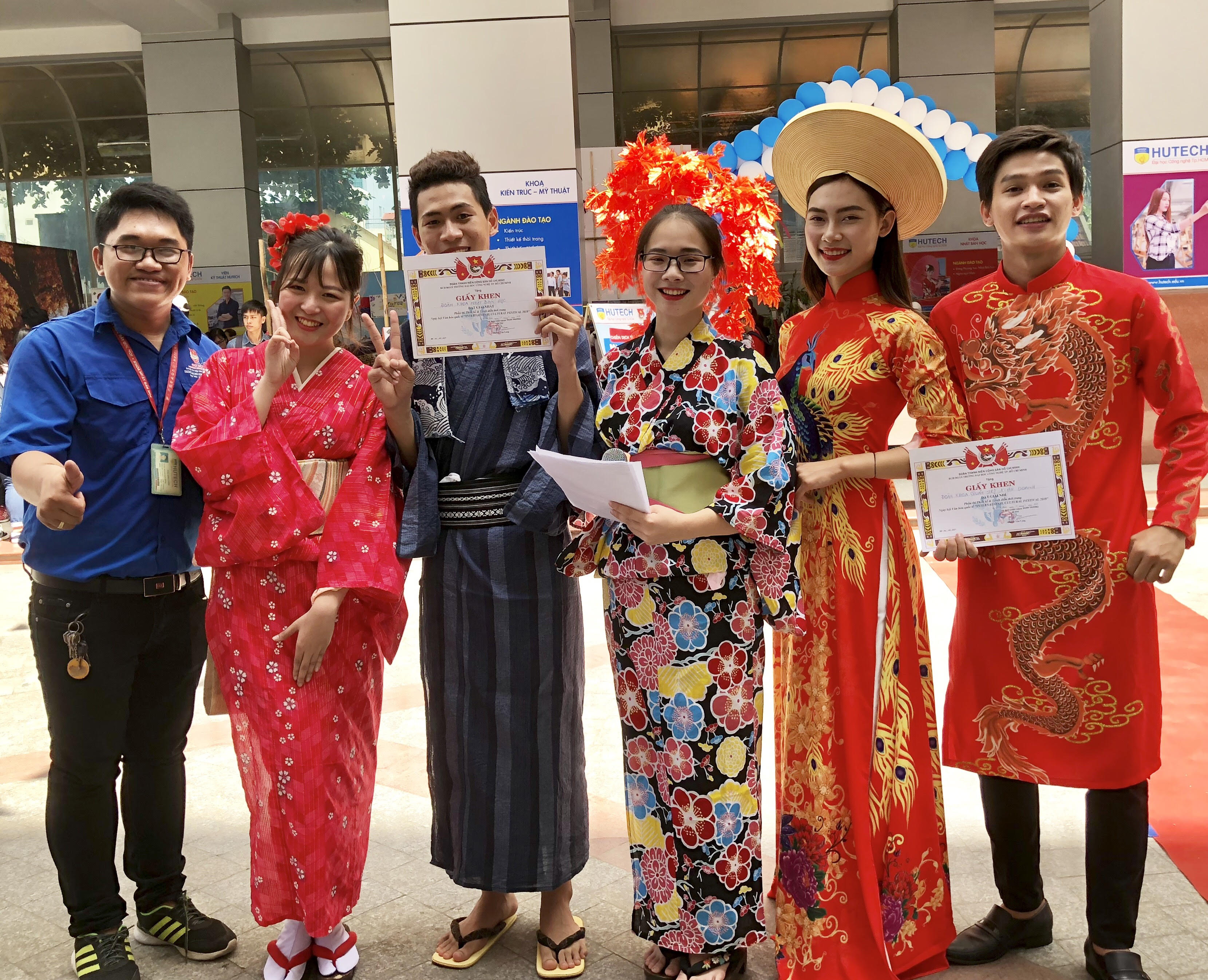 Khoa Nhật Bản học rạng rỡ trong ngày hội “International Cultural Vestival 2018” 89